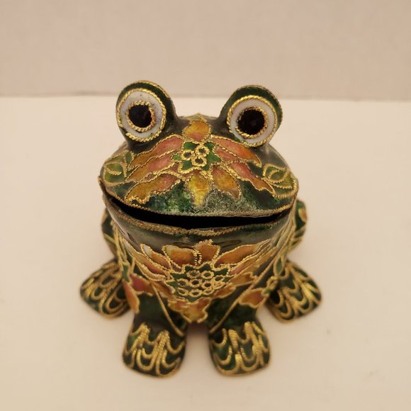 Victorian Treasures Metal Frog Figurine Decor - Picture 1 of 8